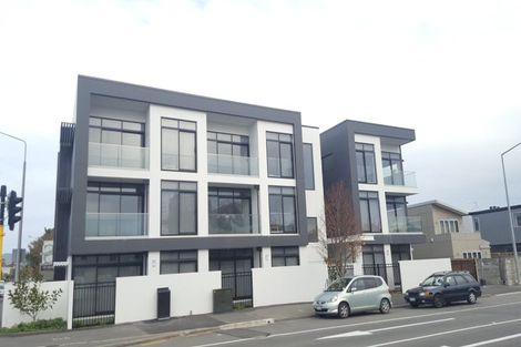 Photo of property in 9/231 Marine Parade, New Brighton, Christchurch, 8061