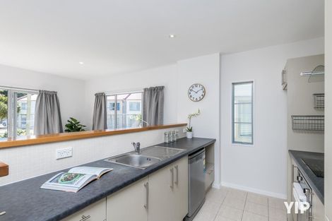 Photo of property in Monterey Apartments, 27/232 Middleton Road, Glenside, Wellington, 6037