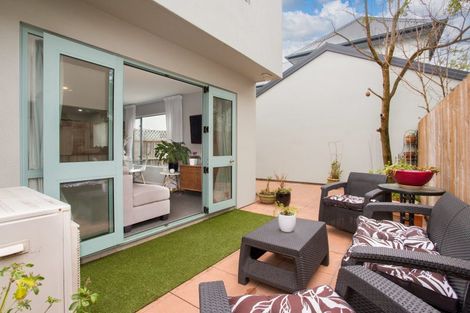 Photo of property in 5/19 Longley Place, Addington, Christchurch, 8024