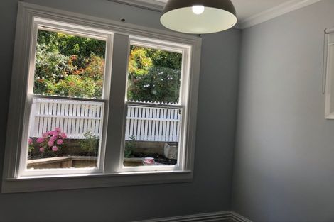 Photo of property in 86 Todman Street, Brooklyn, Wellington, 6021