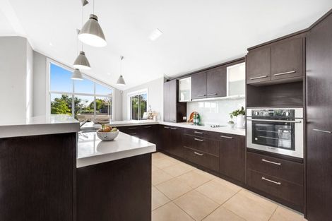 Photo of property in 11 Evelyn Road, Cockle Bay, Auckland, 2014