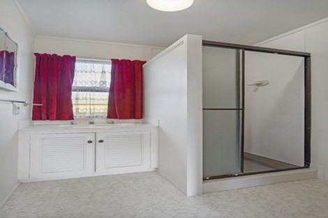 Photo of property in 105 Chartwell Avenue, Whangamata, 3620