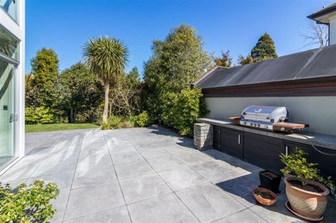 Photo of property in 8 Royds Street, Fendalton, Christchurch, 8014