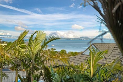 Photo of property in 8 Limeburners Close, Hobsonville, Auckland, 0618