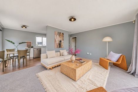 Photo of property in 2/14 Plunket Avenue, Petone, Lower Hutt, 5012