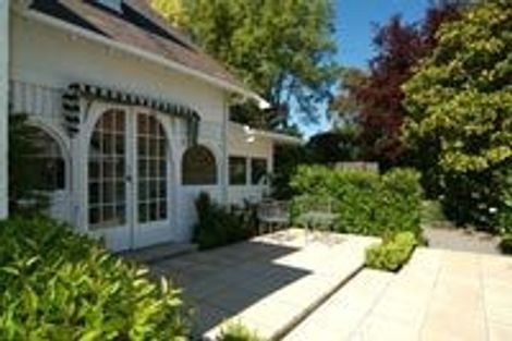 Photo of property in 284 Papanui Road, Merivale, Christchurch, 8052