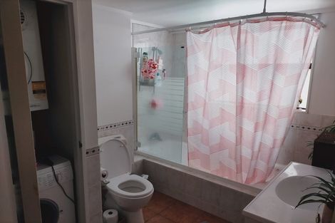 Photo of property in 568d Adelaide Road, Berhampore, Wellington, 6023