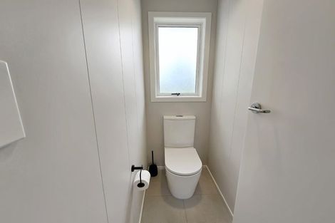 Photo of property in 4 Duckworth Crescent, Greenmeadows, Napier, 4112