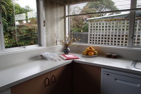 Photo of property in 26 Parkland Crescent, Terrace End, Palmerston North, 4410