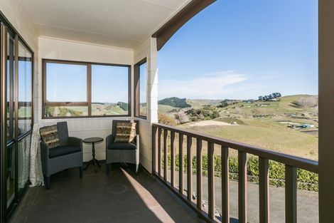 Photo of property in 140 Seafield Road, Eskdale, Napier, 4182