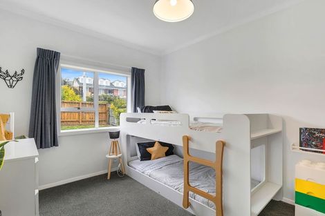 Photo of property in 13 Tawa Terrace, Tawa, Wellington, 5028