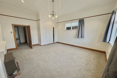 Photo of property in 3 Douro Avenue, Newtown, Wellington, 6021