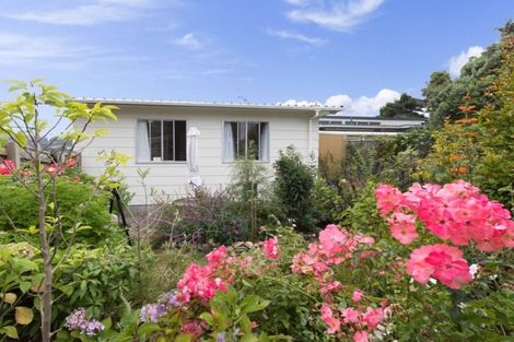 Photo of property in 71 Larsen Crescent, Tawa, Wellington, 5028