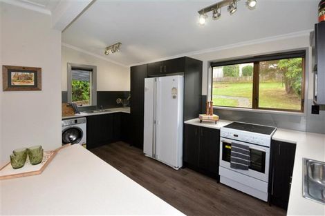 Photo of property in 307 Main South Road, Green Island, Dunedin, 9018