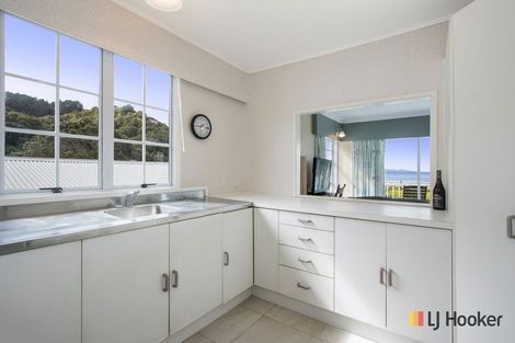 Photo of property in 32 The Terrace, Waihi Beach, 3611