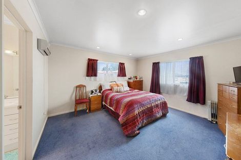 Photo of property in 12 Paloma Court, Hillpark, Auckland, 2102