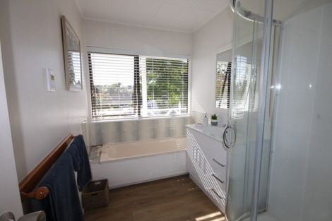 Photo of property in 65 Beaumont Green, Pauanui, Hikuai, 3579