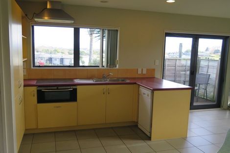 Photo of property in 181b Omokoroa Road, Omokoroa, 3114