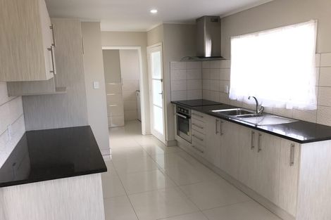 Photo of property in 7 Secretariat Place, Randwick Park, Auckland, 2105