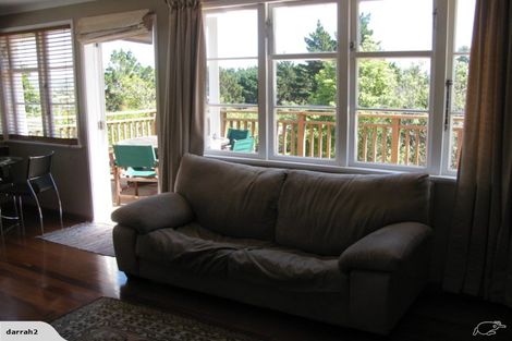 Photo of property in 5 Cadman Avenue, Waterview, Auckland, 1026