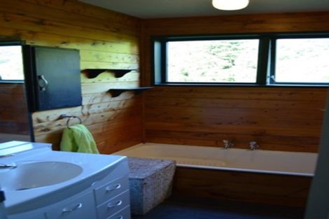 Photo of property in 107d Seaview Road, Westown, New Plymouth, 4310