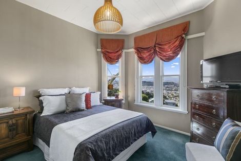 Photo of property in 12 Highbury Road, Highbury, Wellington, 6012