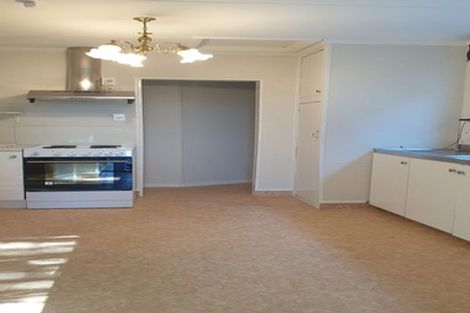 Photo of property in 22 Locking Street, Nelson South, Nelson, 7010
