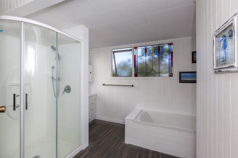 Photo of property in 22 Ocean Road, Paraparaumu Beach, Paraparaumu, 5032