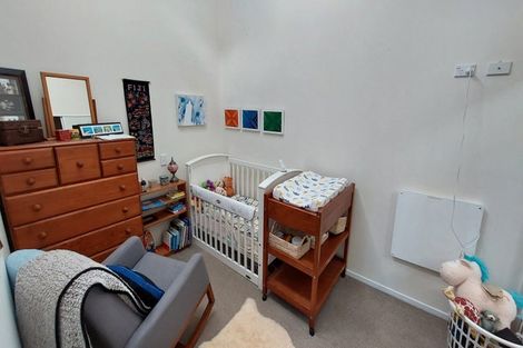 Photo of property in Pirie Street Townhouses, 15/35 Pirie Street, Mount Victoria, Wellington, 6011