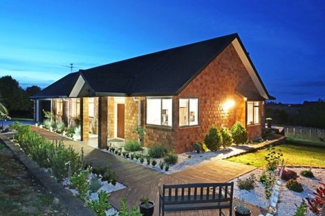 Photo of property in 105 Medhurst Road, Bombay, 2675