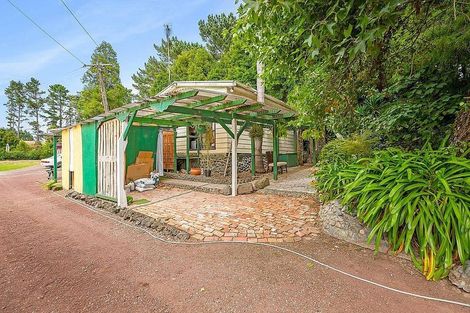 Photo of property in 65 Annett Road, Kumeu, 0891