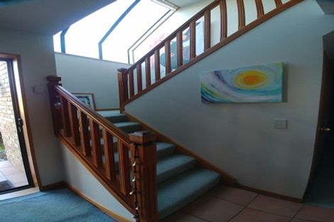 Photo of property in 2 Siska Place, Upper Riccarton, Christchurch, 8041