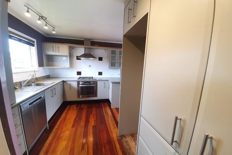 Photo of property in 39 Abraham Crescent, Milson, Palmerston North, 4414