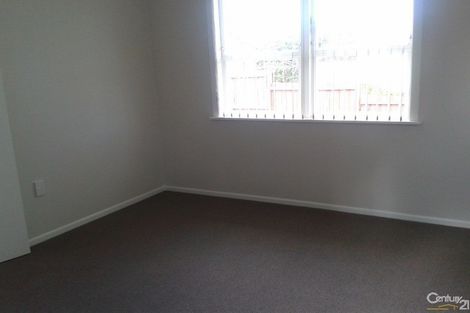 Photo of property in 52 Dale Crescent, Pakuranga, Auckland, 2010