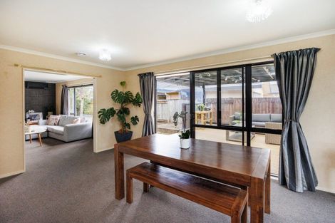 Photo of property in 10 Boston Parade, Kelvin Grove, Palmerston North, 4414