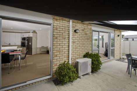 Photo of property in 35 Macville Road, Mount Maunganui, 3116