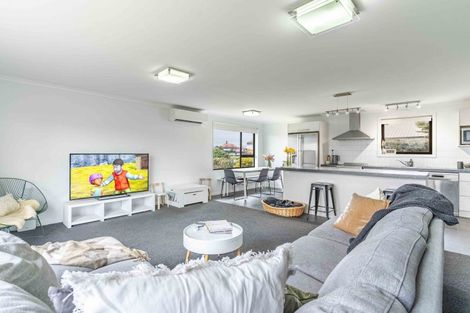 Photo of property in 126 Great North Road, Winton, 9720