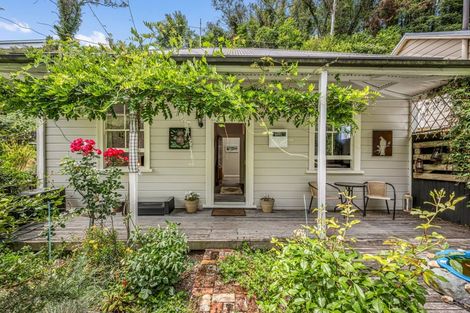 Photo of property in 125 Shakespeare Road, Bluff Hill, Napier, 4110