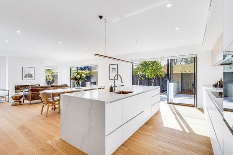 Photo of property in 12c Memorial Avenue, Ilam, Christchurch, 8053