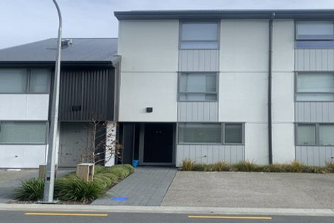 Photo of property in 44 John Street, Stokes Valley, Lower Hutt, 5019