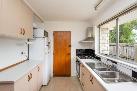 Photo of property in 5 Gibbs Drive, Woodend, 7610