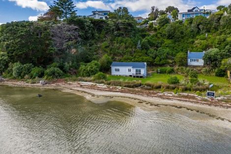 Photo of property in 57-59 Seaview Road, Paremata, Porirua, 5024