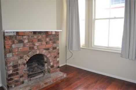 Photo of property in 43 Roxburgh Street, Mount Victoria, Wellington, 6011