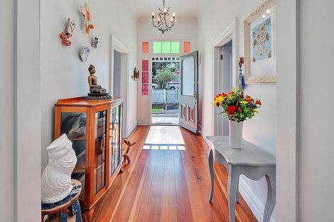 Photo of property in 23 Kowhai Street, Helensville, 0800