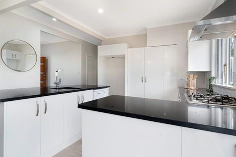 Photo of property in 1/81a Woodglen Road, Glen Eden, Auckland, 0602