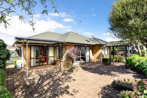 Photo of property in 61 Vardon Road, St Andrews, Hamilton, 3200