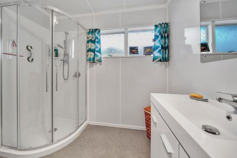 Photo of property in 34 Kamahi Avenue, Hawera, 4610