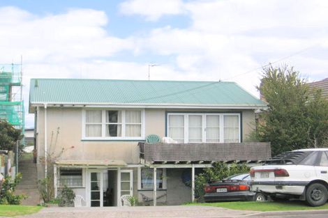 Photo of property in 20 Pitau Road, Mount Maunganui, 3116