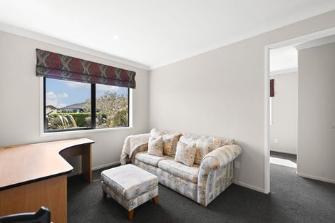 Photo of property in 53 Baxter Michael Crescent, Cambridge, 3434