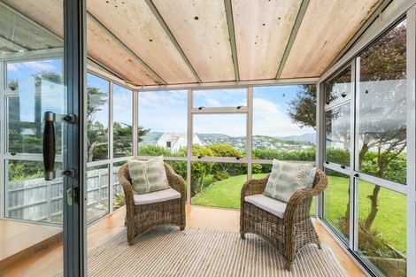 Photo of property in 154 Conclusion Street, Ascot Park, Porirua, 5024